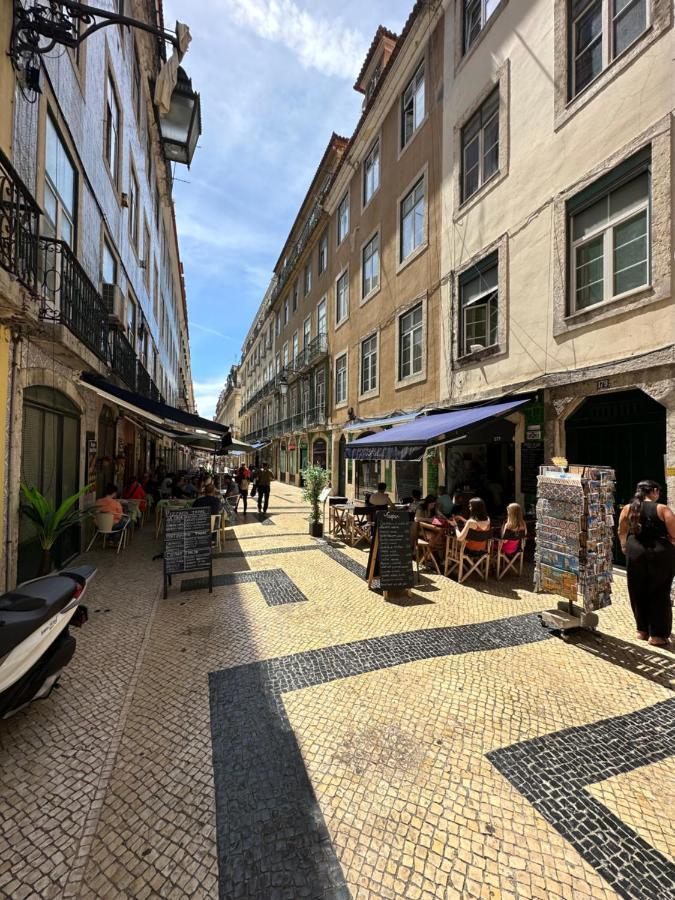 Chic Urban Retreat At Downtown With Balcony & Views Apartment Lisboa Екстериор снимка